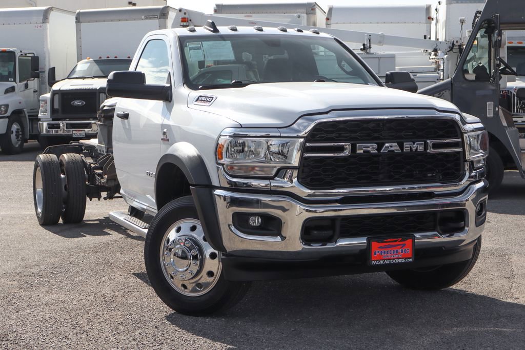 Used 2022 RAM 5500 Tradesman image 2
