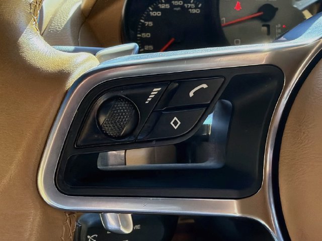 Used 2017 Porsche 718 Boxster S RWD image 32
