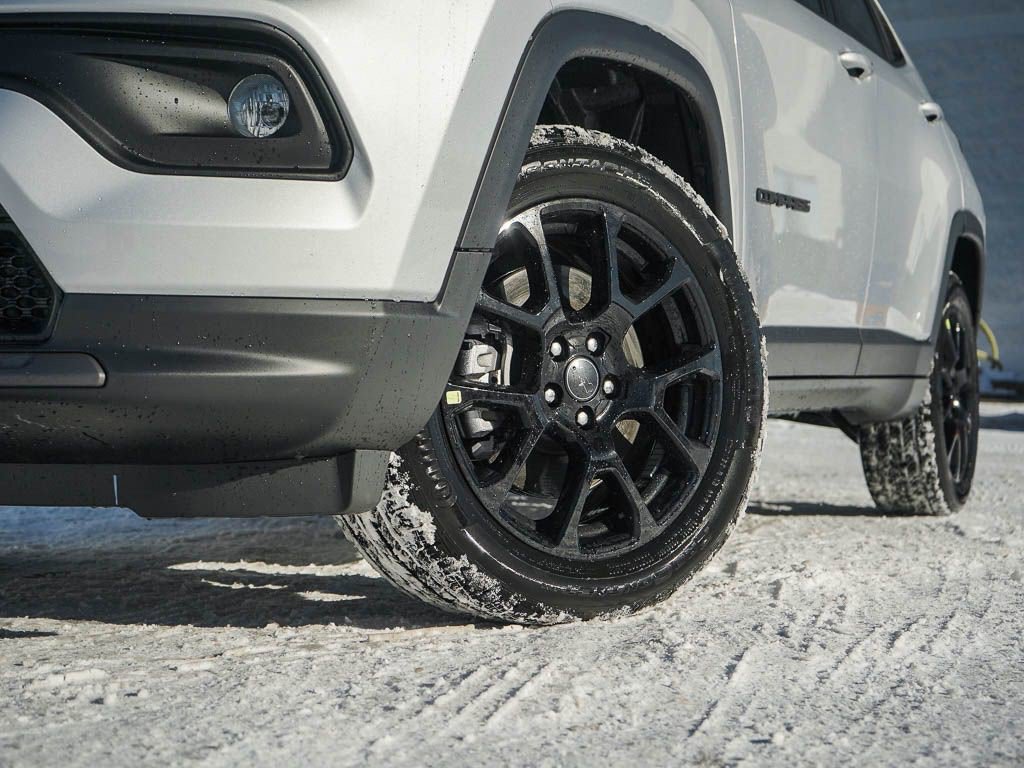 New 2026 Jeep Compass Latitude AWD/4WD image 6