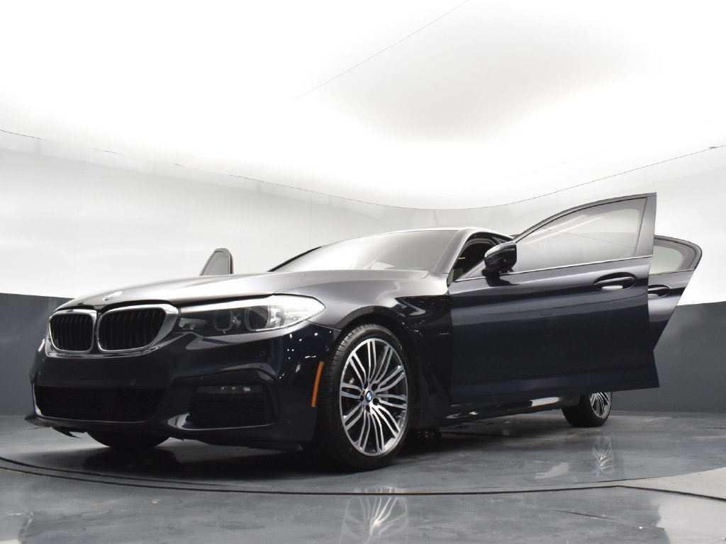 Used 2019 BMW 530i xDrive AWD/4WD image 30