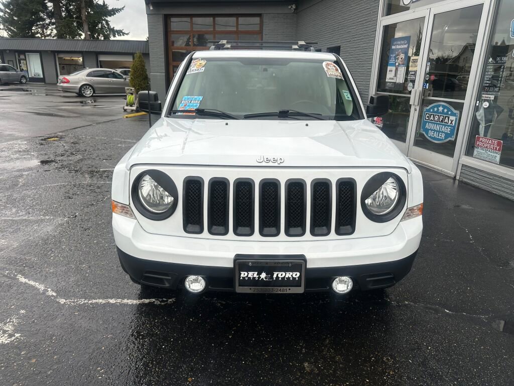 Used 2015 Jeep Patriot High Altitude image 2