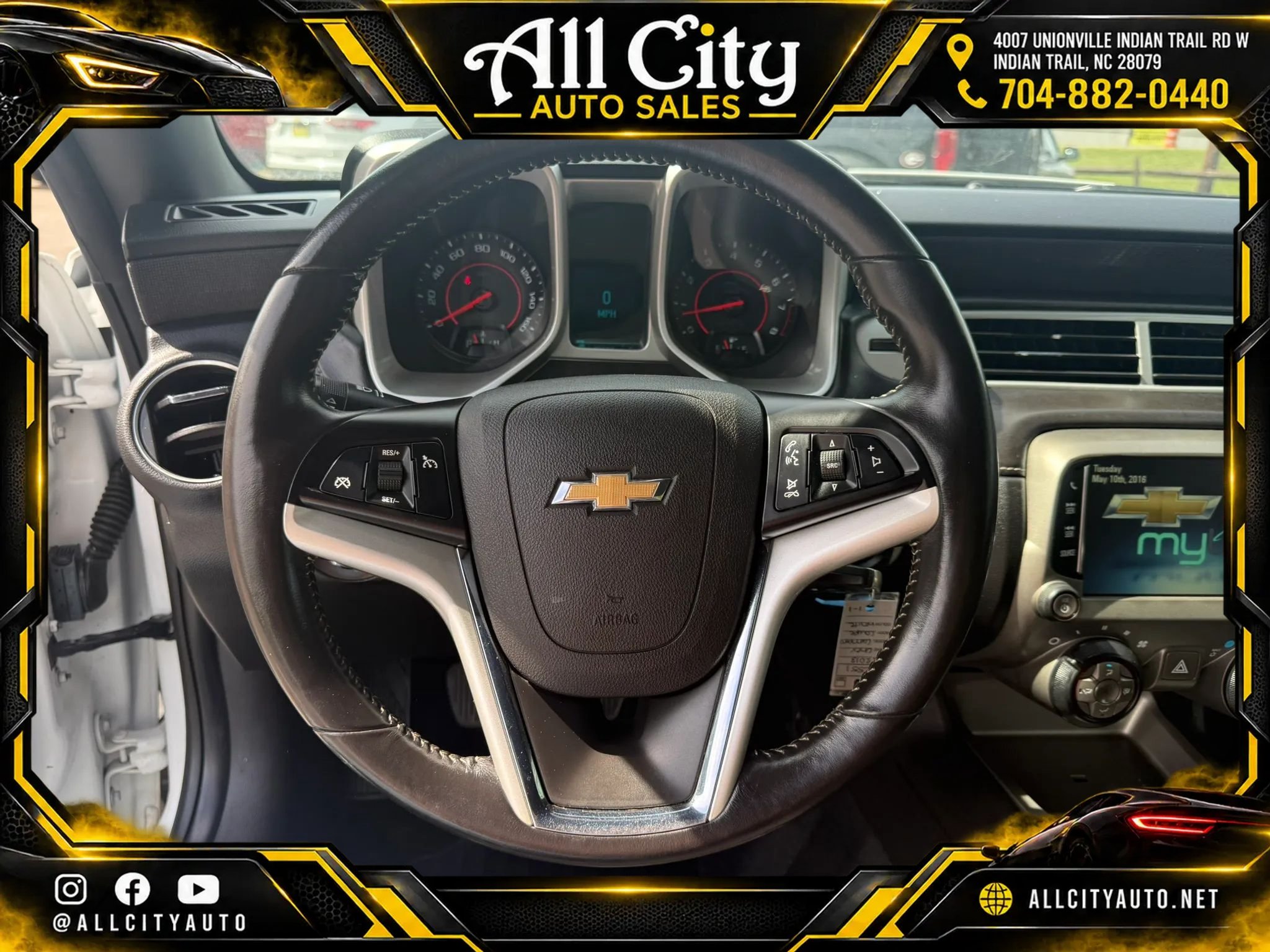 Used 2013 Chevrolet Camaro LT RWD image 20