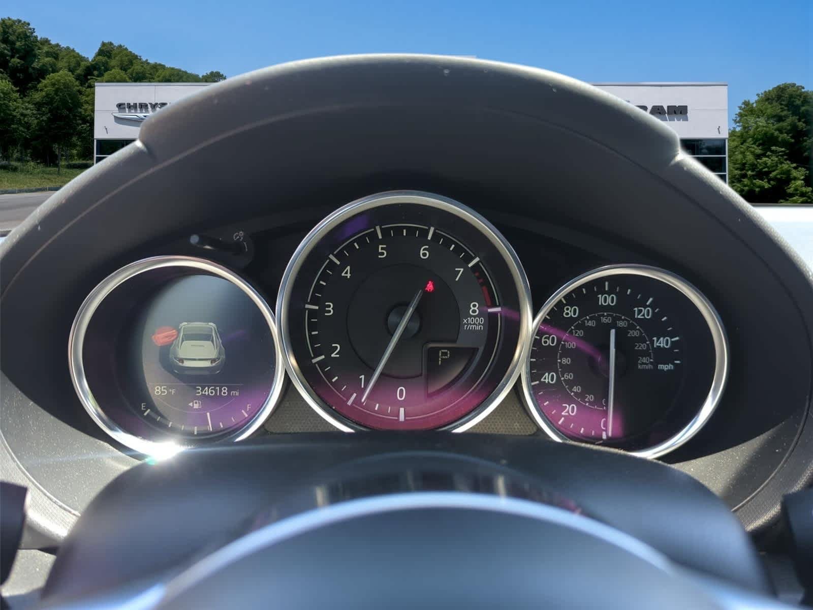 Used 2019 MAZDA MX-5 Miata RF Grand Touring RWD image 17