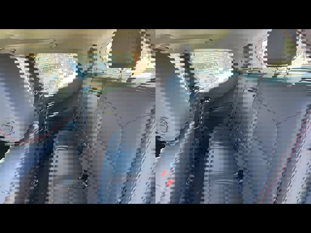 Used 2021 Chevrolet Bolt Premier w/ Infotainment Package image 23