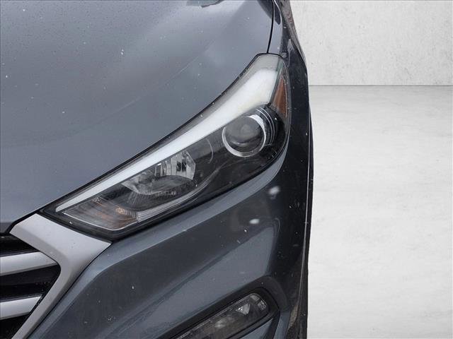 Used 2017 Hyundai Tucson SE image 15