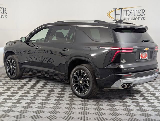 Used 2024 Chevrolet Traverse RS FWD image 5