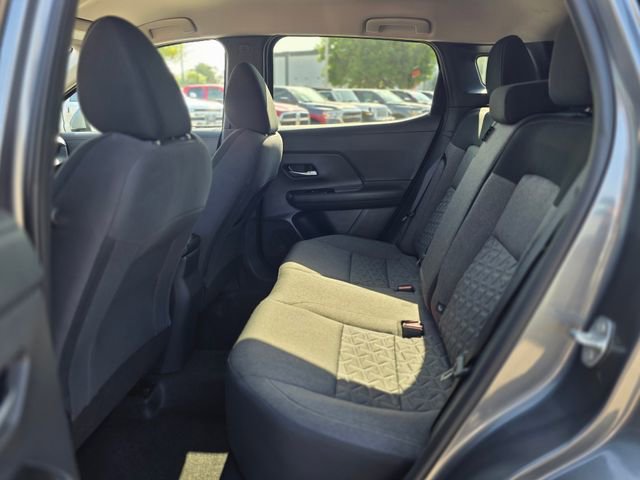 Used 2025 Nissan Kicks SV image 17