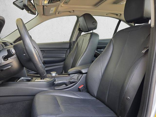 Used 2015 BMW 328i Sedan RWD image 11