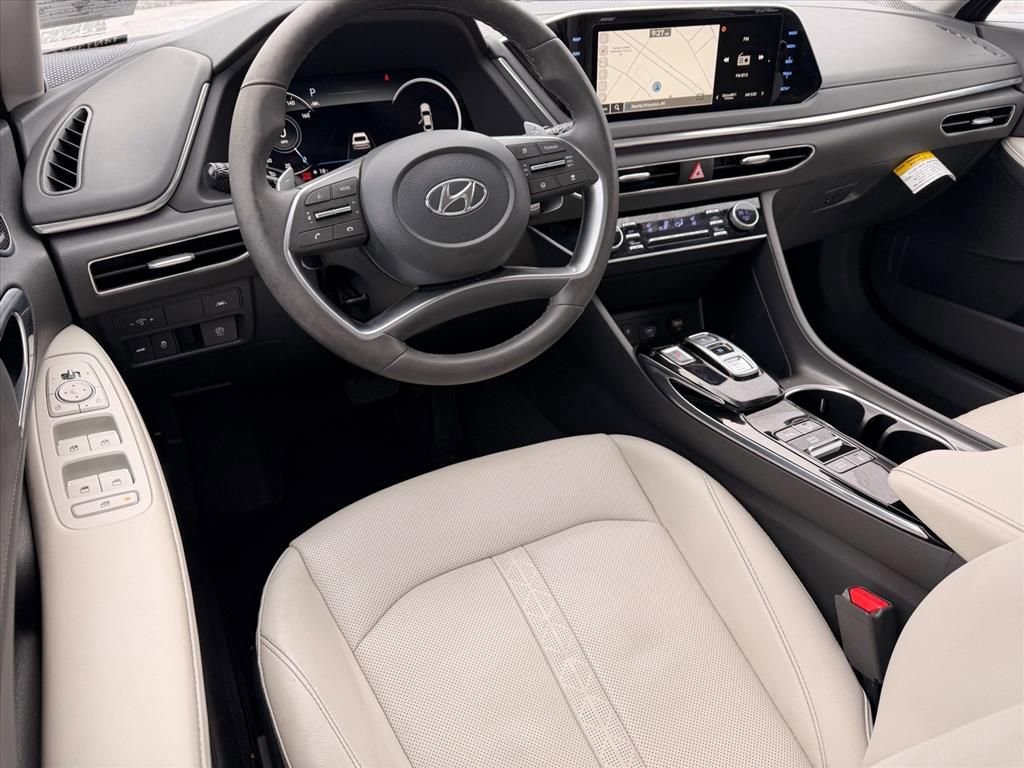 Used 2023 Hyundai Sonata Limited image 6