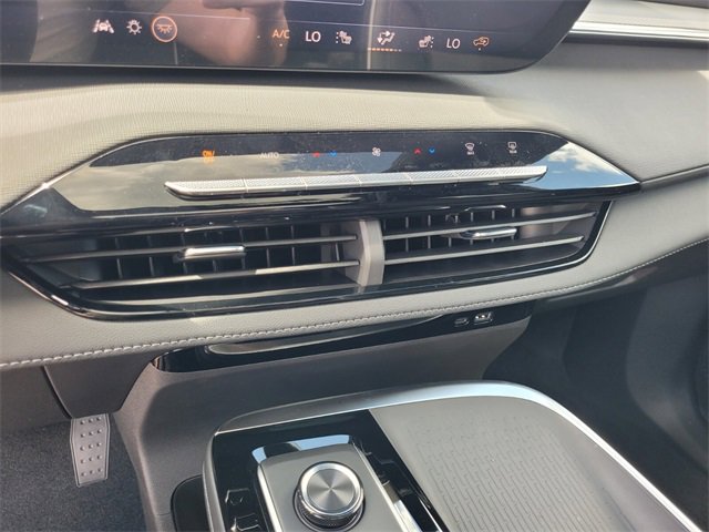 New 2026 Buick Enclave Sport Touring w/ Power Package image 26