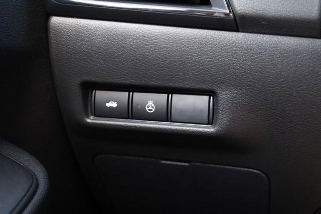 New 2026 Nissan Sentra SV w/ SV Convenience Package FWD image 18