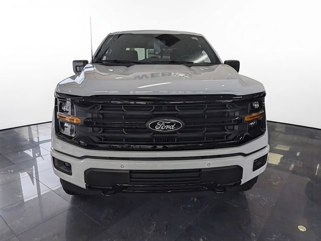 New 2026 Ford F150 XLT w/ Equipment Group 302A MID AWD/4WD image 3