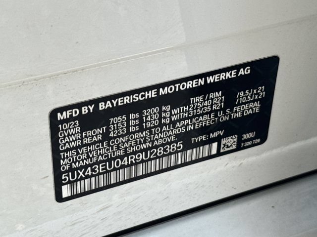 Used 2024 BMW X5 xDrive50e w/ Executive Package AWD/4WD image 37