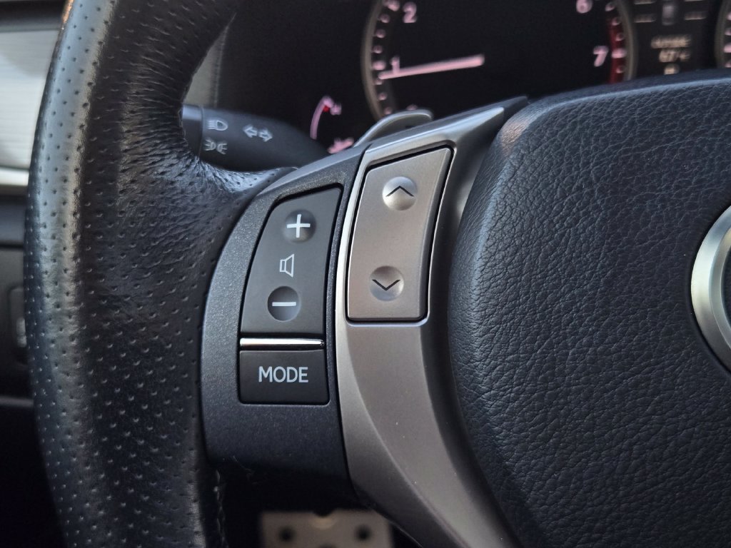 Used 2013 Lexus GS 350 w/ F Sport Pkg RWD image 32