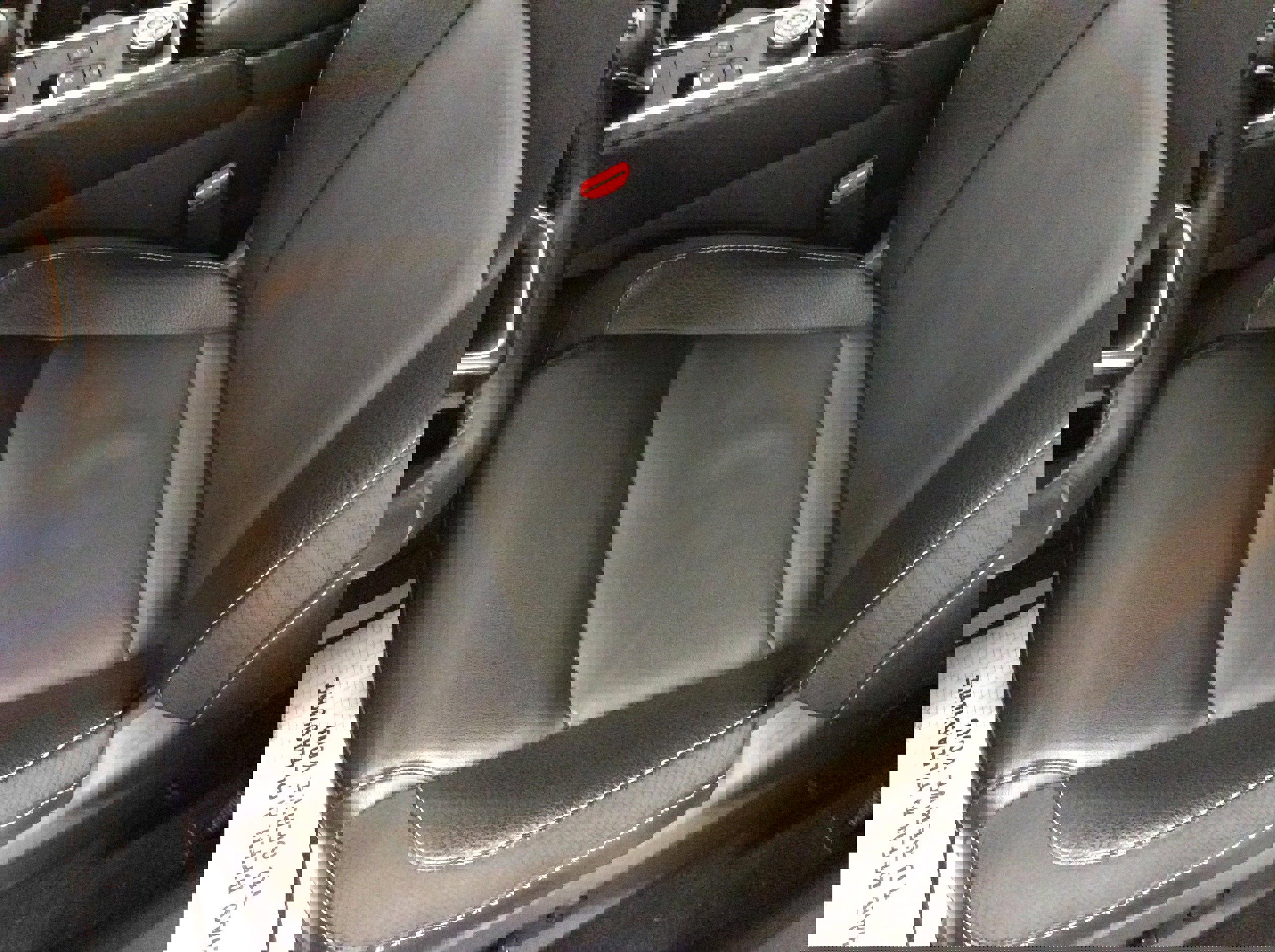 Used 2024 Nissan Pathfinder SL w/ Black Appearance Package image 17