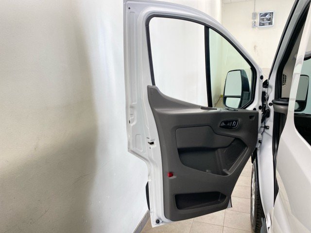 Certified 2023 Ford Transit 350 XLT RWD image 15