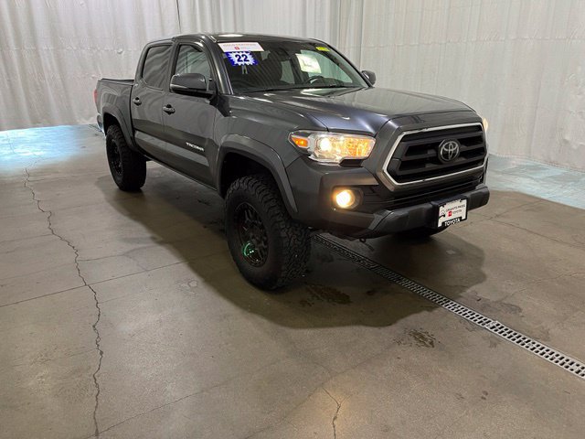 Used 2022 Toyota Tacoma SR5 w/ Technology Package