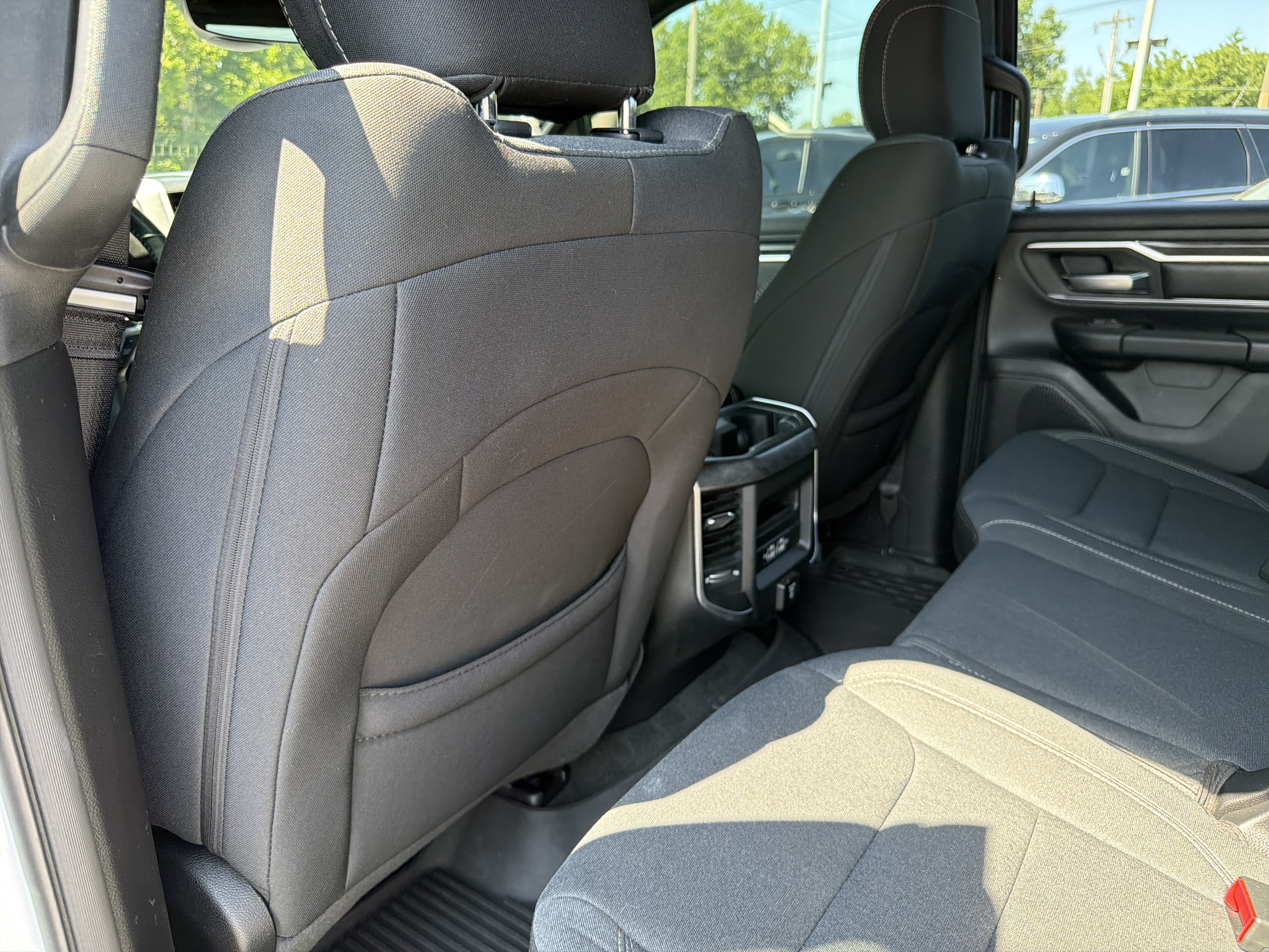 Used 2022 RAM 1500 Big Horn AWD/4WD image 12