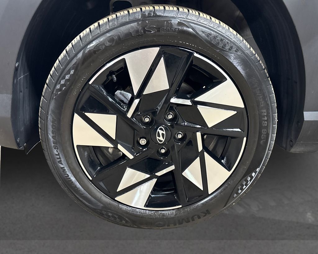 Used 2024 Hyundai Kona SEL image 12