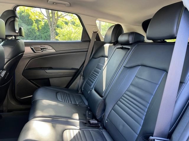 Used 2023 Kia Sportage SX FWD image 17