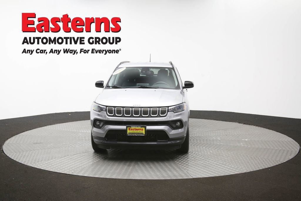 Used 2022 Jeep Compass Latitude w/ Convenience Group AWD/4WD image 52