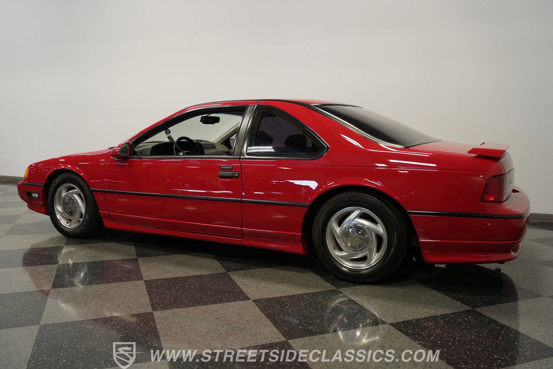 Used 1990 Ford Thunderbird Super image 8