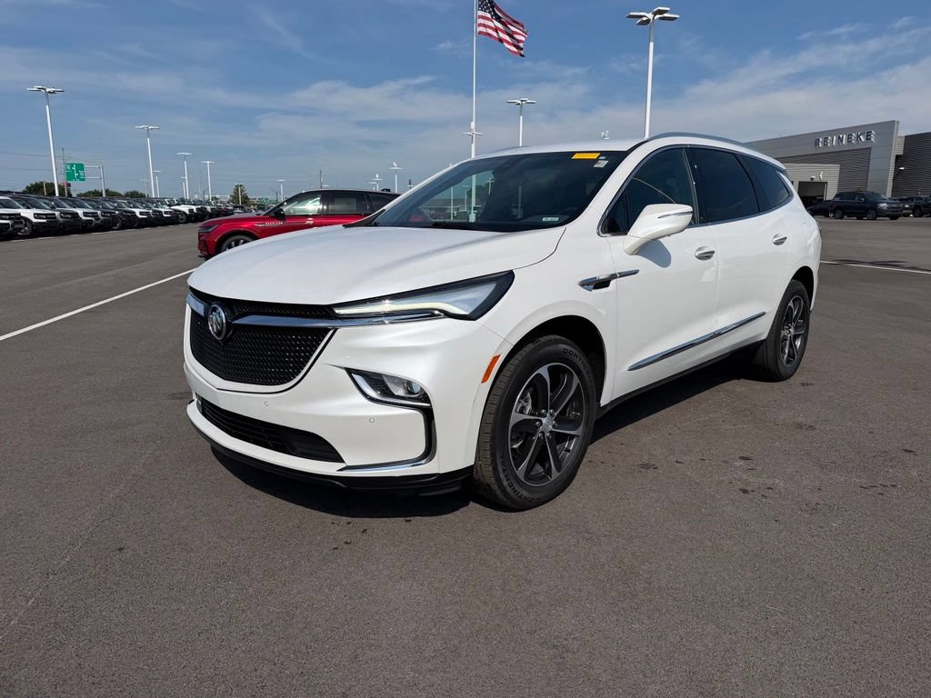 Used 2022 Buick Enclave Essence w/ Sport Touring Edition