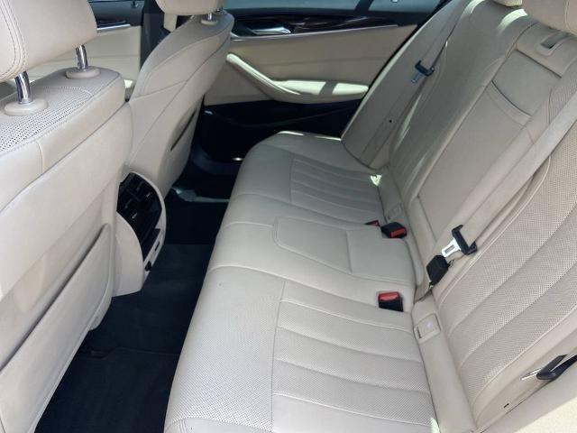 Used 2022 BMW 530i RWD image 22