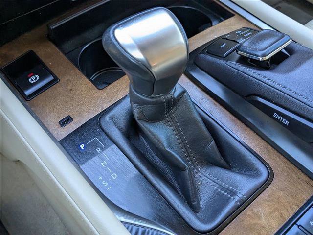 Used 2016 Lexus LX 570 4WD image 13