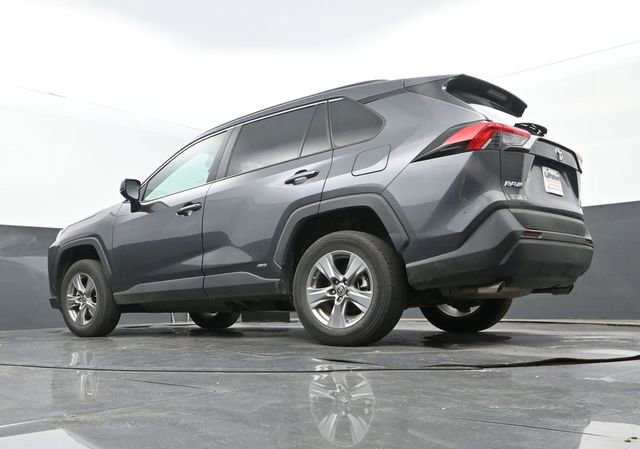 Used 2023 Toyota RAV4 LE AWD/4WD image 10