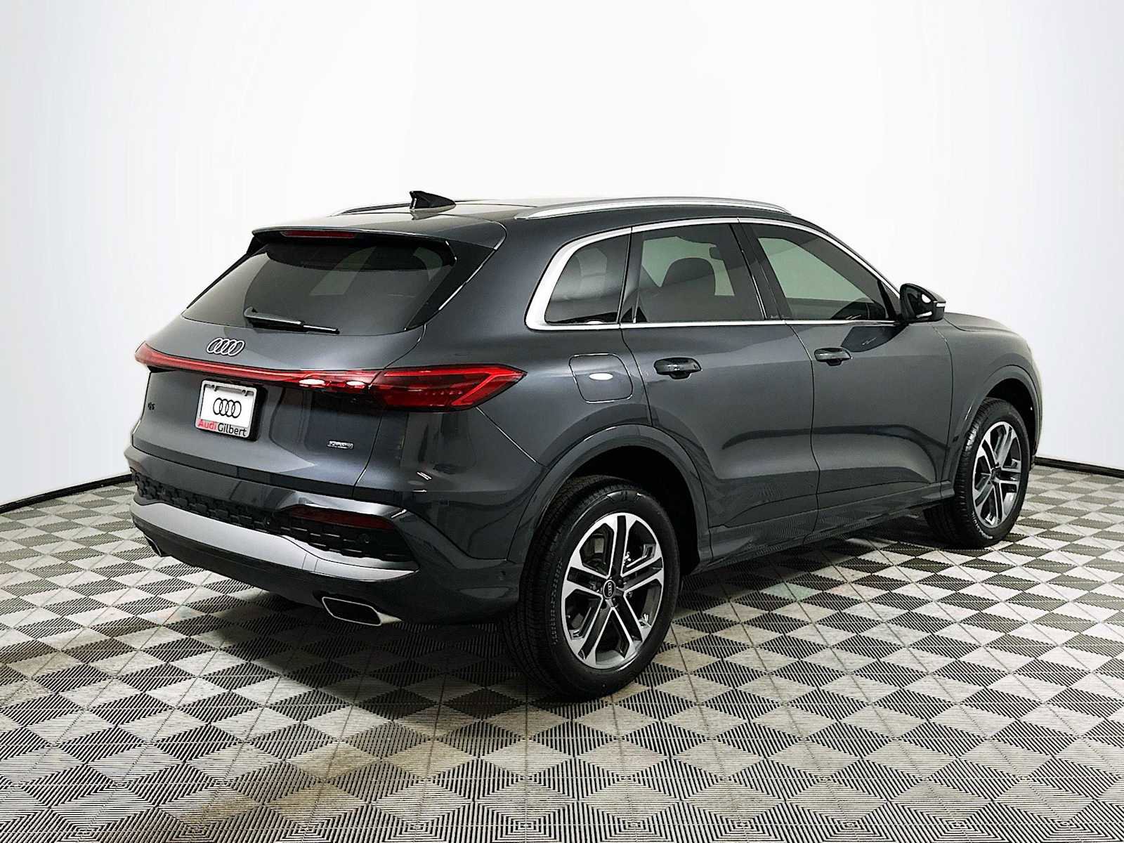 New 2025 Audi Q5 Premium image 7