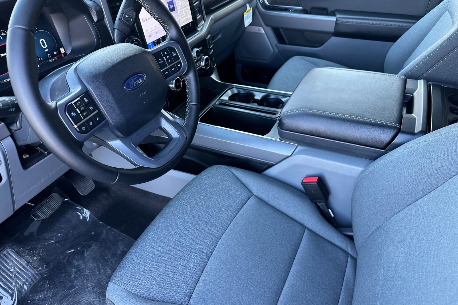 New 2025 Ford F150 XLT w/ Equipment Group 303A High image 10