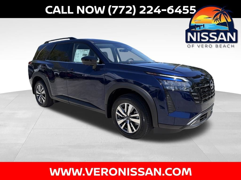 New 2026 Nissan Pathfinder SL 360° Tour