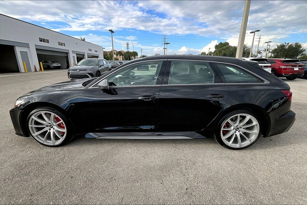 New 2026 Audi RS 6 performance image 8