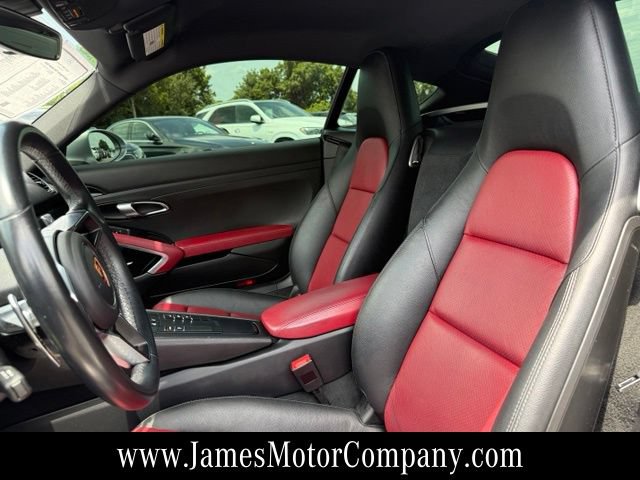 Used 2019 Porsche 718 Cayman RWD image 11