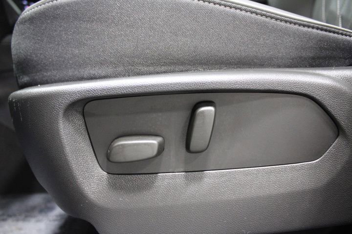 Used 2023 Buick Envision Avenir image 24