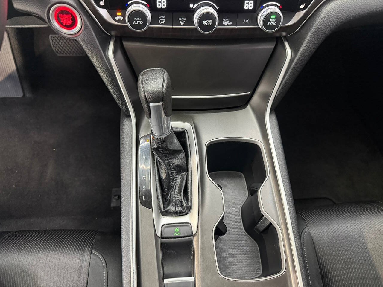 Used 2019 Honda Accord EX image 26