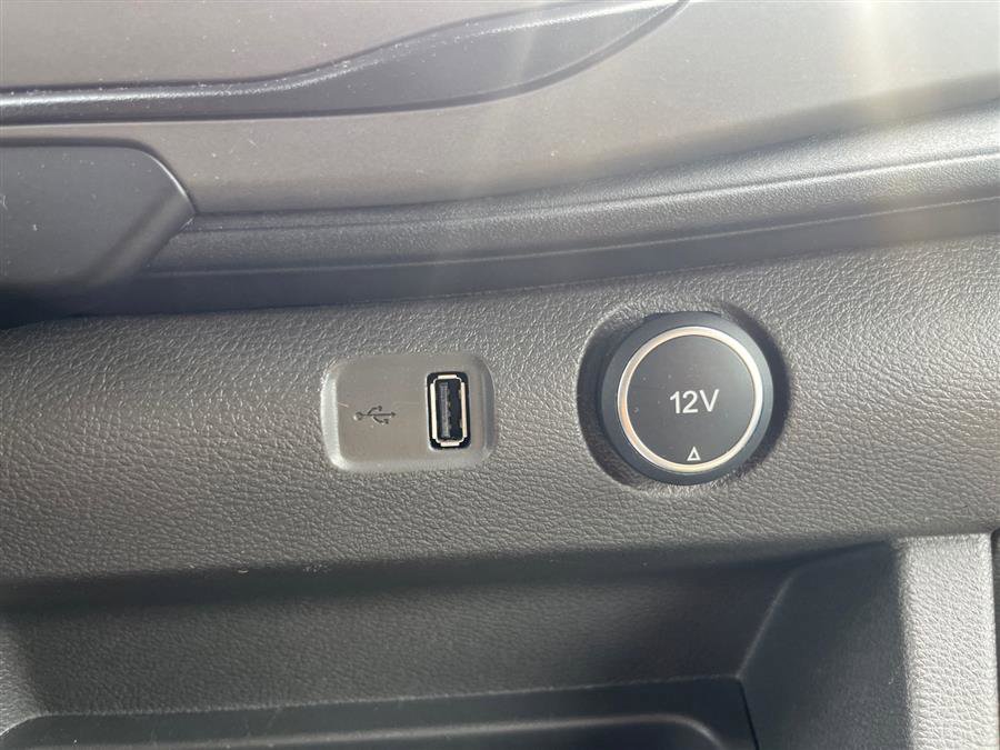 Used 2022 Ford Transit 350 XLT image 12