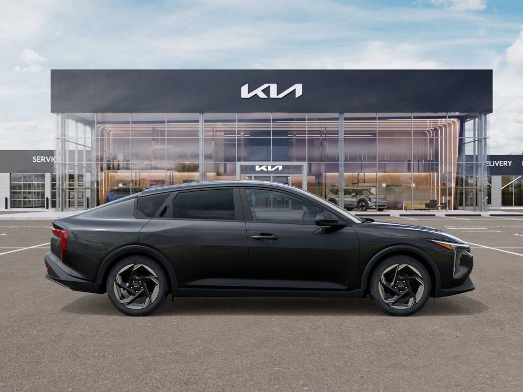 New 2025 Kia K4 EX image 7