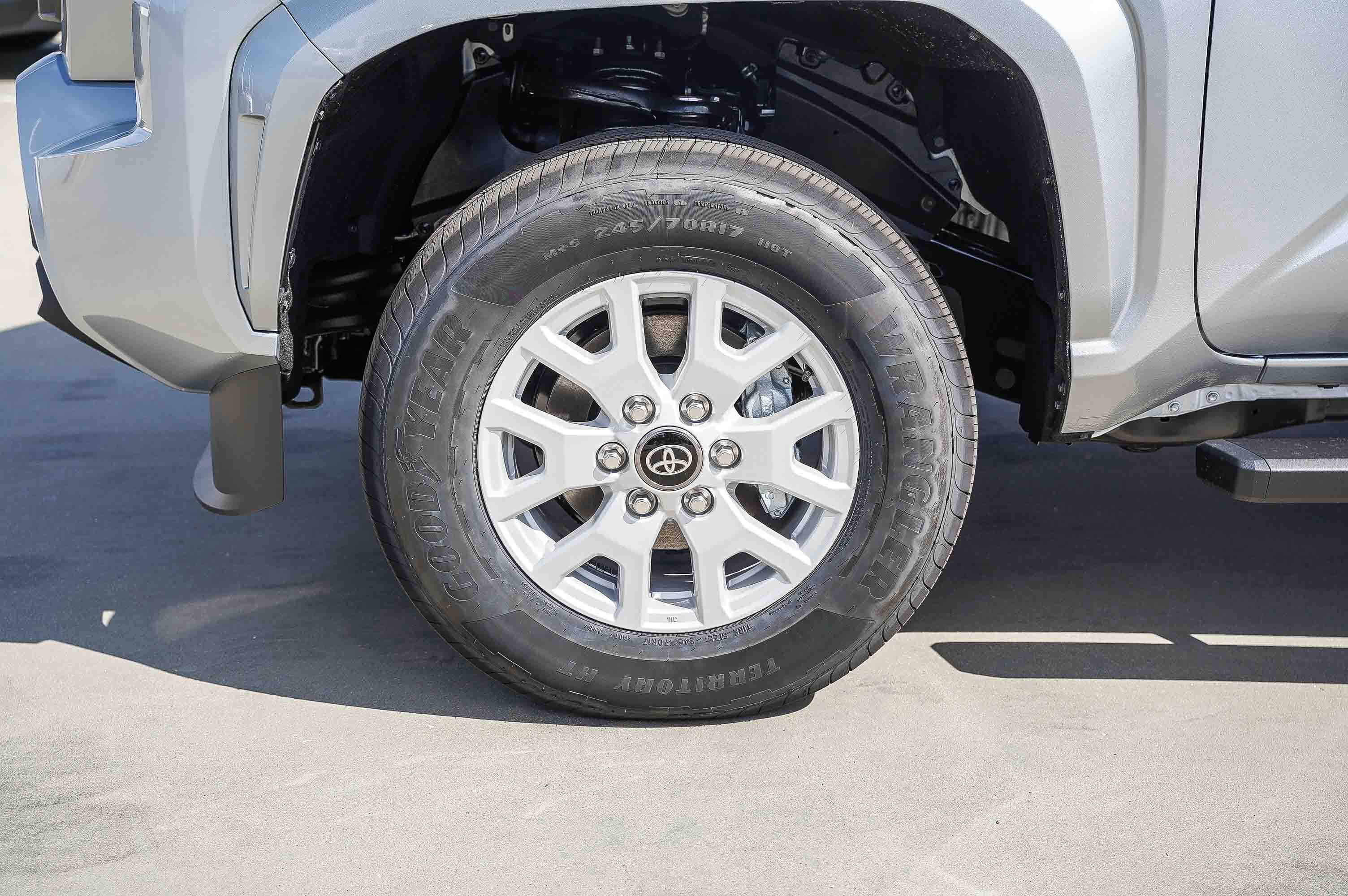 New 2026 Toyota Tacoma SR5 RWD image 7