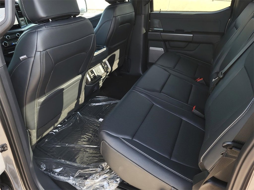 New 2025 Ford F150 Lariat w/ Equipment Group 502A High image 23