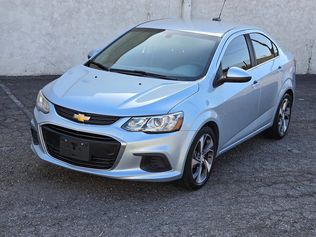 Used 2018 Chevrolet Sonic Premier FWD image 6