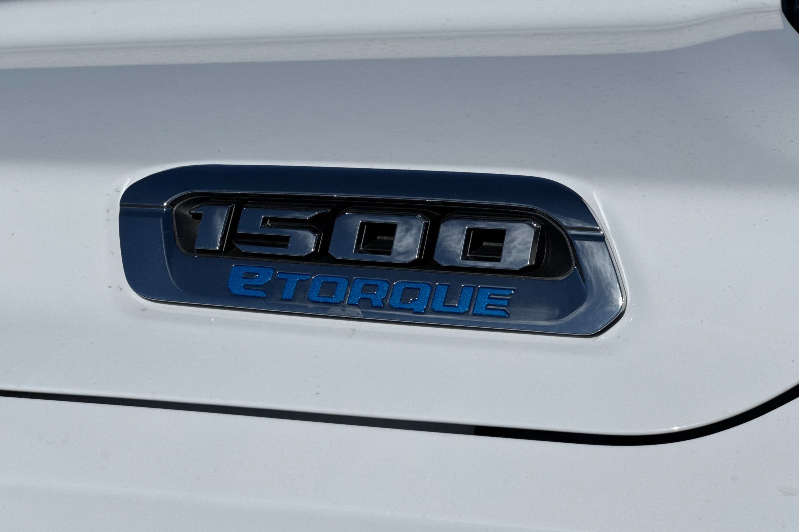 New 2026 RAM 1500 4x4 Crew Cab image 24