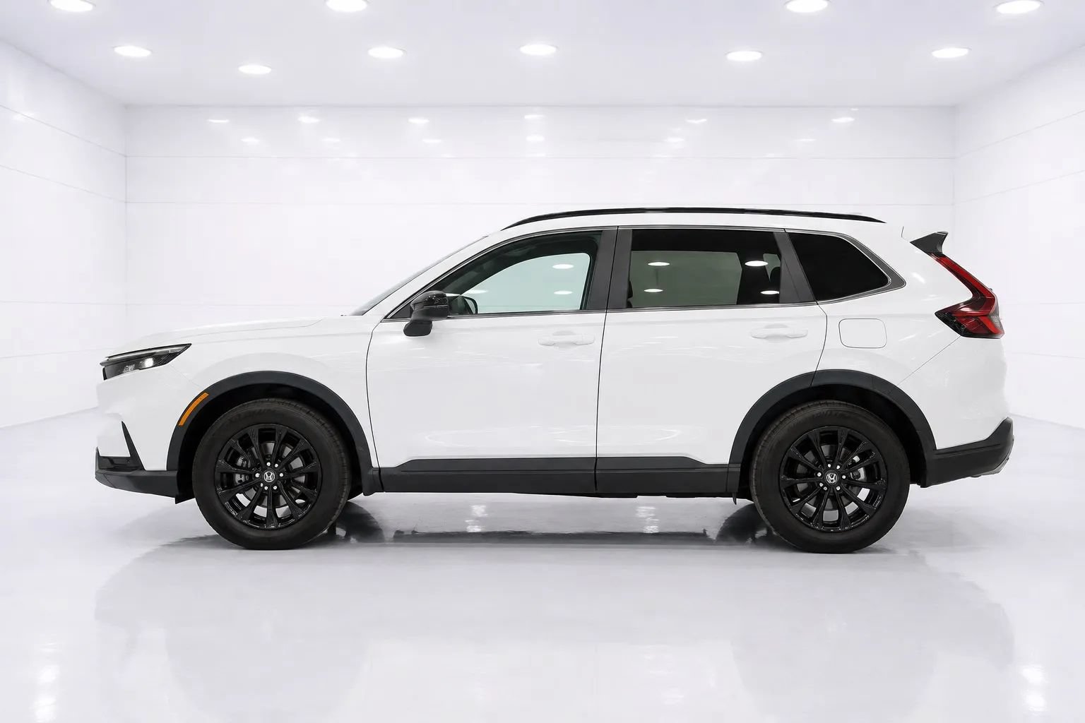 Used 2025 Honda CR-V Sport-L image 2