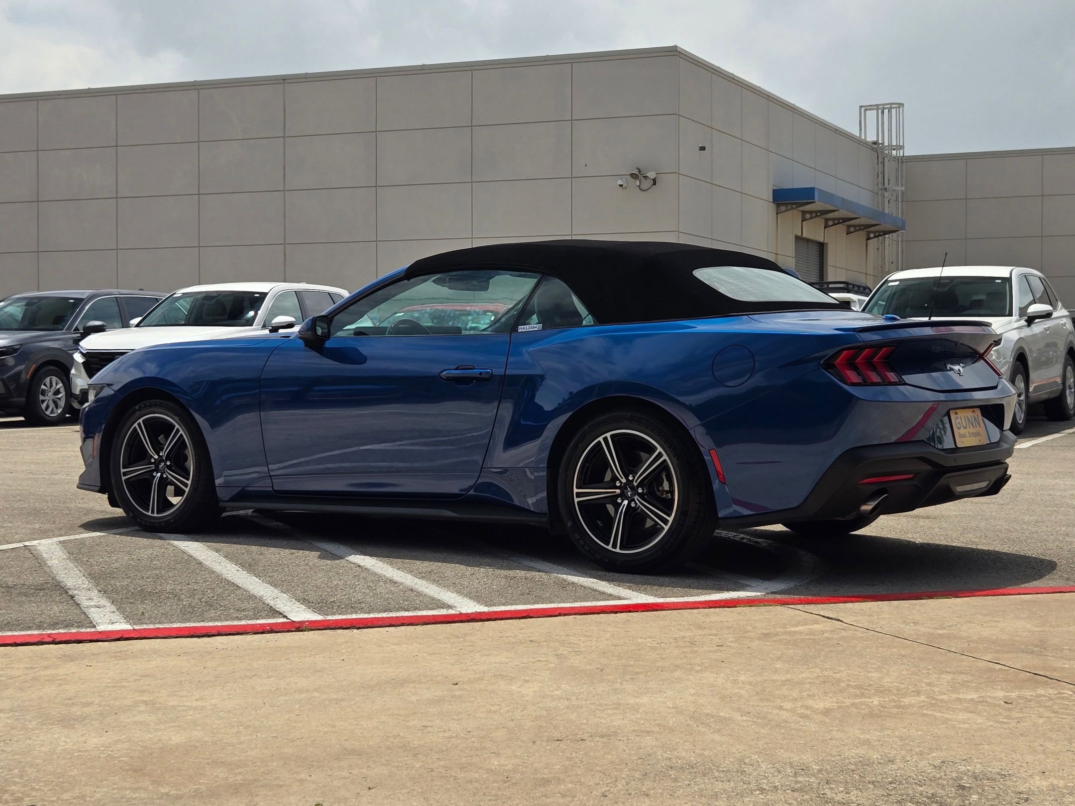 Used 2024 Ford Mustang Premium RWD image 5