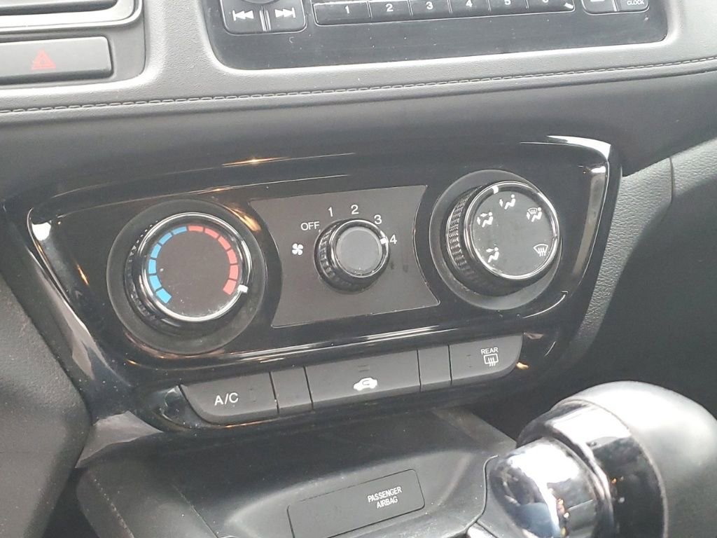 Used 2018 Honda HR-V LX image 20