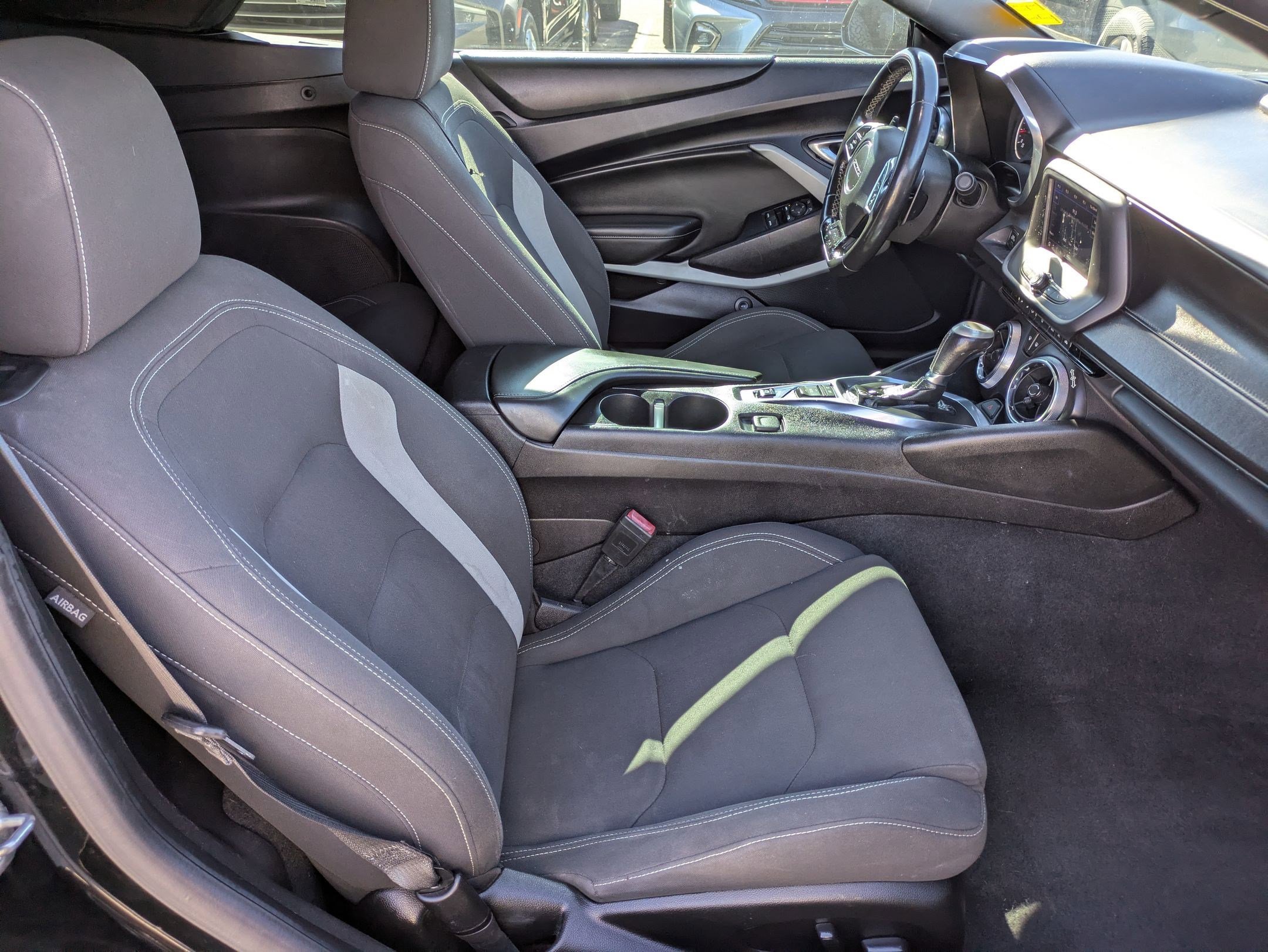 Used 2021 Chevrolet Camaro LT image 24