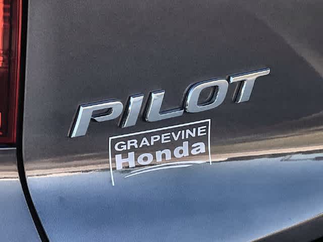Used 2016 Honda Pilot Touring image 8
