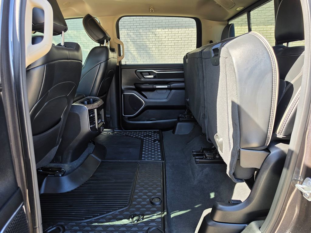 Used 2019 RAM 1500 Laramie image 34