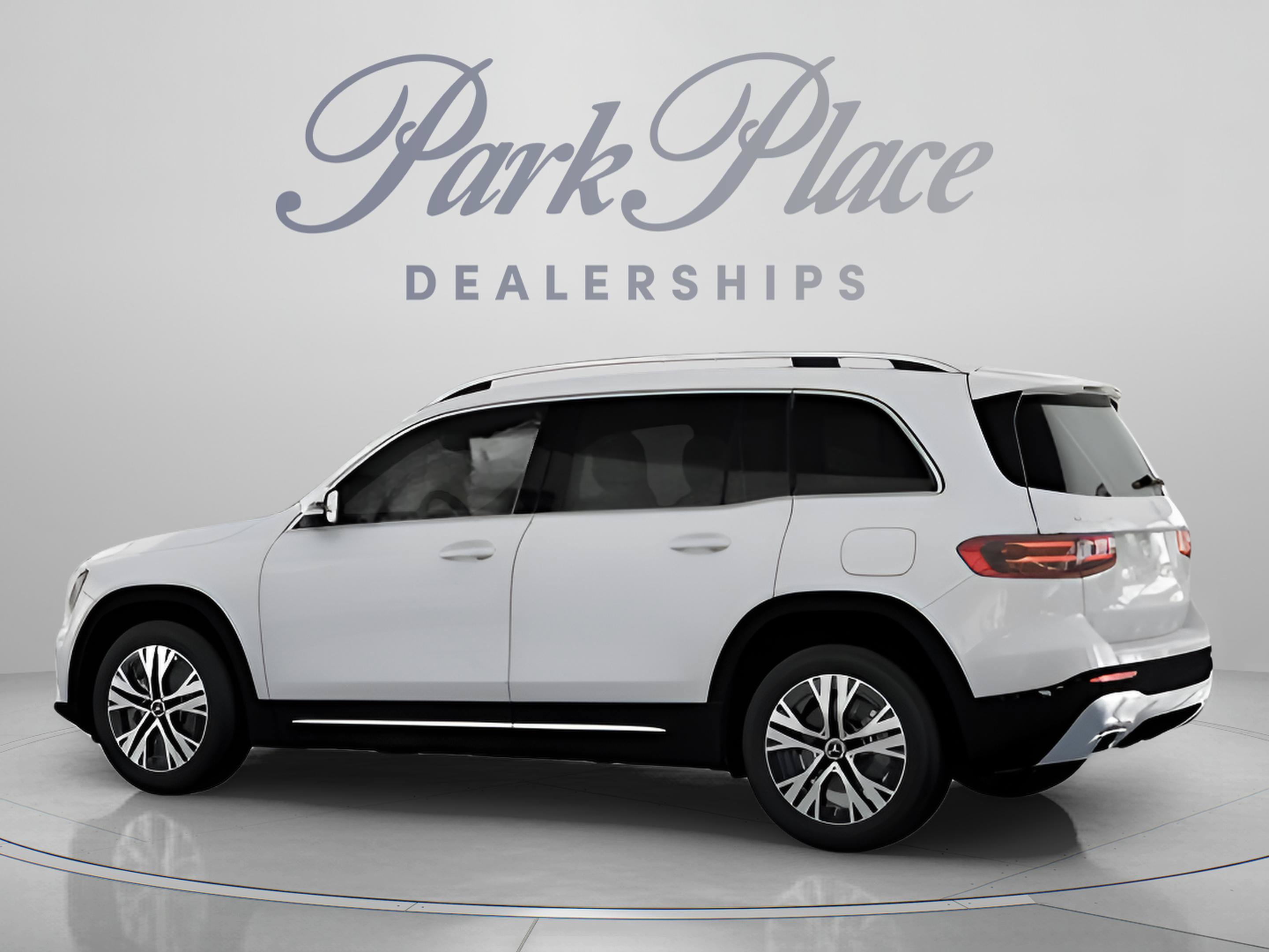 Used 2026 Mercedes-Benz GLB 250 image 11